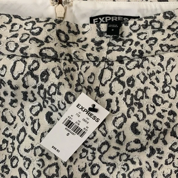 Express overlay shorts - Picture 3 of 12